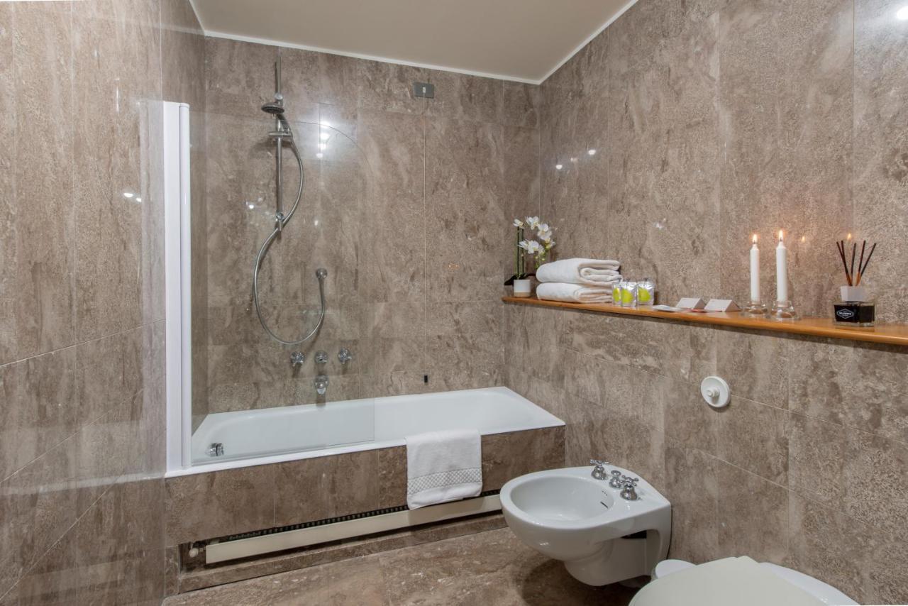 Milan Royal Suites - Luxury Duomo Zewnętrze zdjęcie